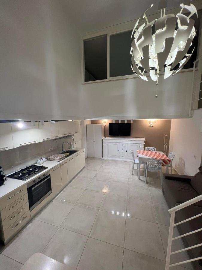 Appartamento Life House Napoli Esterno foto